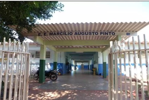 Aluna de 15 anos esfaqueia colega dentro de escola em Iguatemi