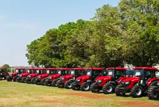 Investimento Estratégico: Nioaque Recebe Novo Trator para Fortalecer a Agricultura Familiar