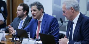 Isenção do imposto de renda corrige "injustiça tributária", diz Haddad