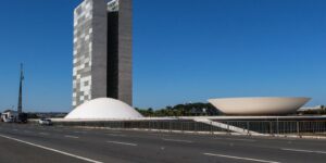 Sessão do Congresso que iria analisar vetos presidenciais é cancelada