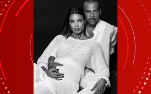 DANIEL ALVES e JOANA SANZ têm primeiro filho e mãe anuncia decisão de não expor criança — Foto: Alfonso Bravo