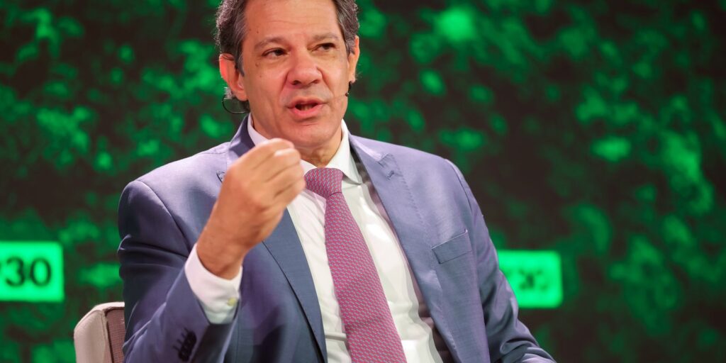 Haddad diz que crime utiliza empresas nos EUA para lavagem de dinheiro