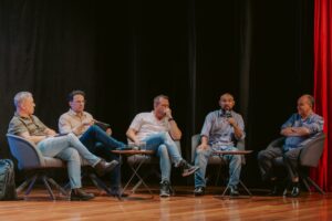 ‘Conexões Criativas’ reúne gestores de 46 municípios em debates sobre políticas culturais e inovação