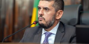 Alerj adia decisão e presidente da Casa segue preso