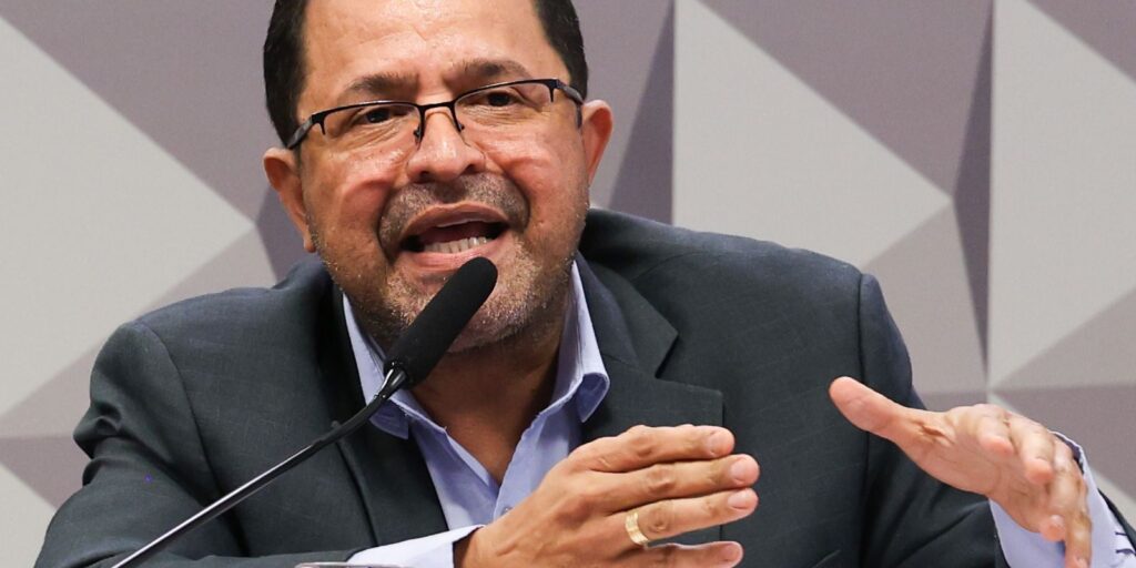 Ex-coordenador de Benefícios e Pagamentos do INSS depõe em CPMI