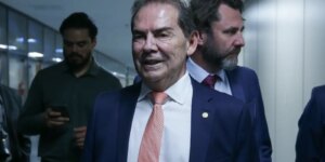 Se aprovado, projeto da dozimetria reduz pena de Bolsonaro para 2 anos